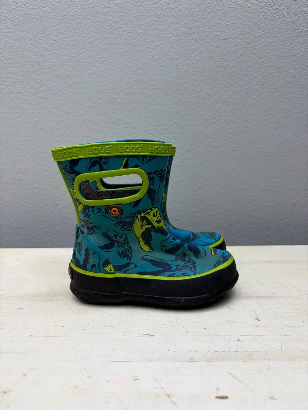 Bogs Skipper Cool Dinos Rain Boots Size 6 Boys